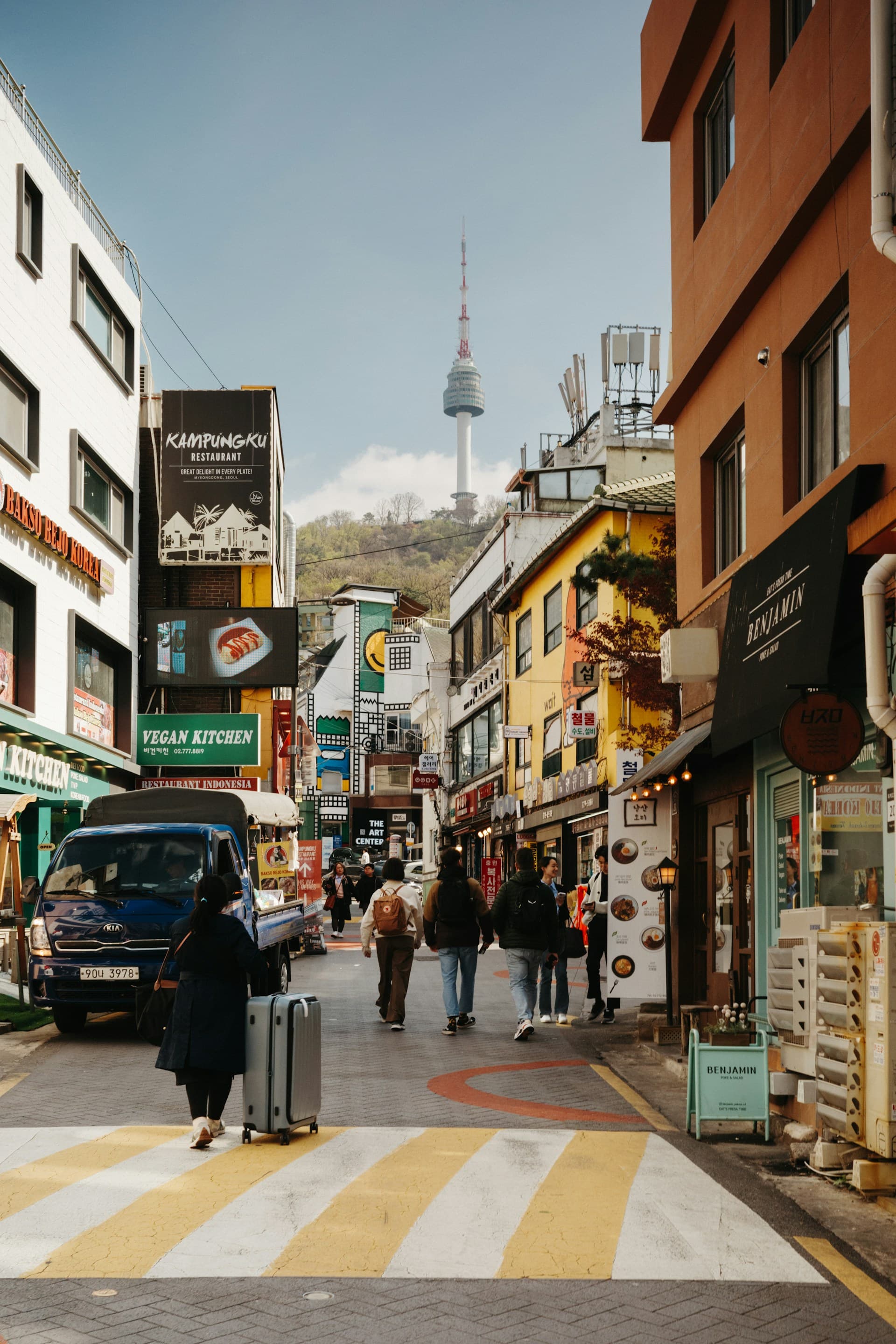 A bustling street in Seoul, South Korea — where the fotobox idea was born